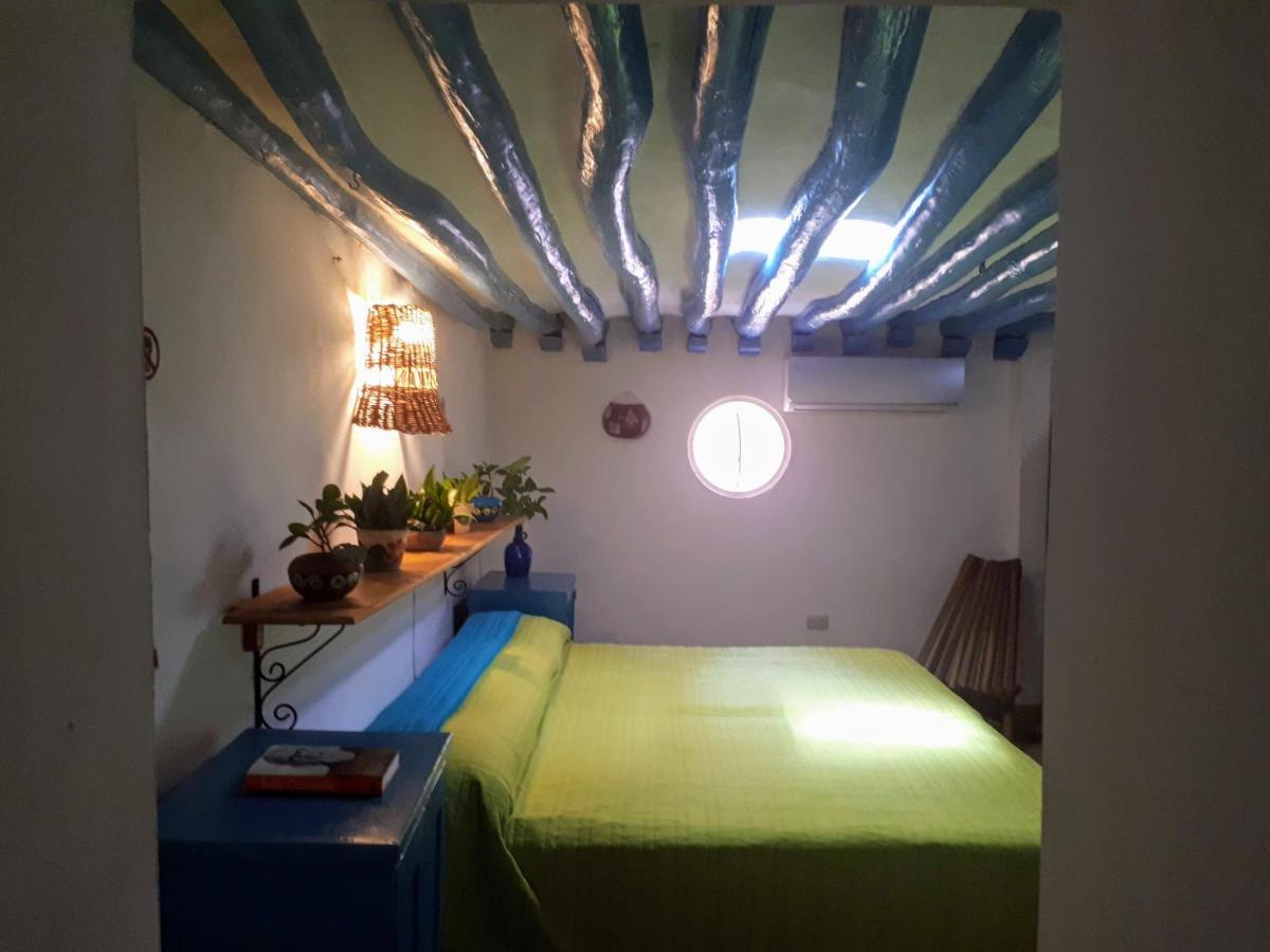 Hostel Candelaria Valladolid  Eksteriør bilde