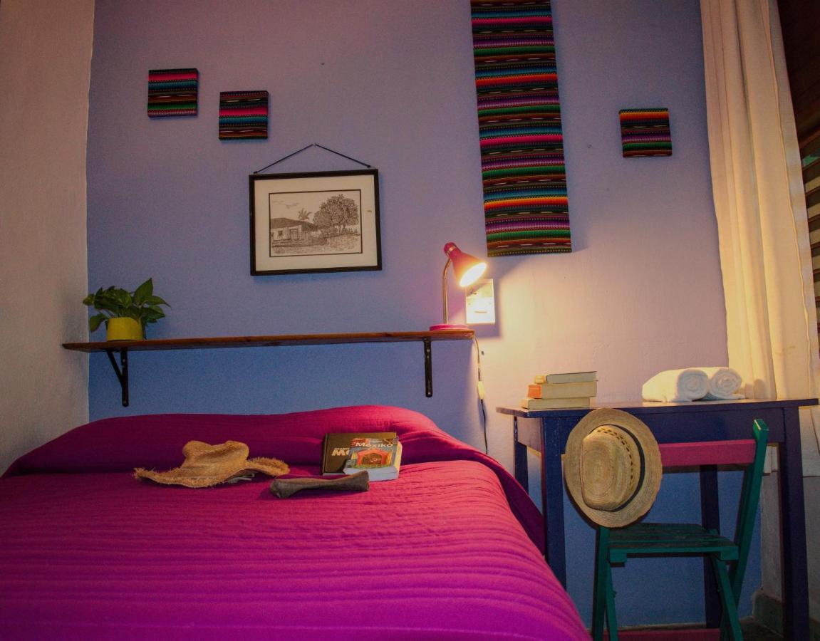 Hostel Candelaria Valladolid  Eksteriør bilde